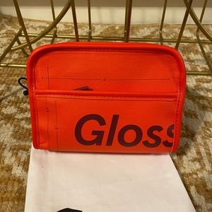Glossier Atlanta mini Beauty Bag